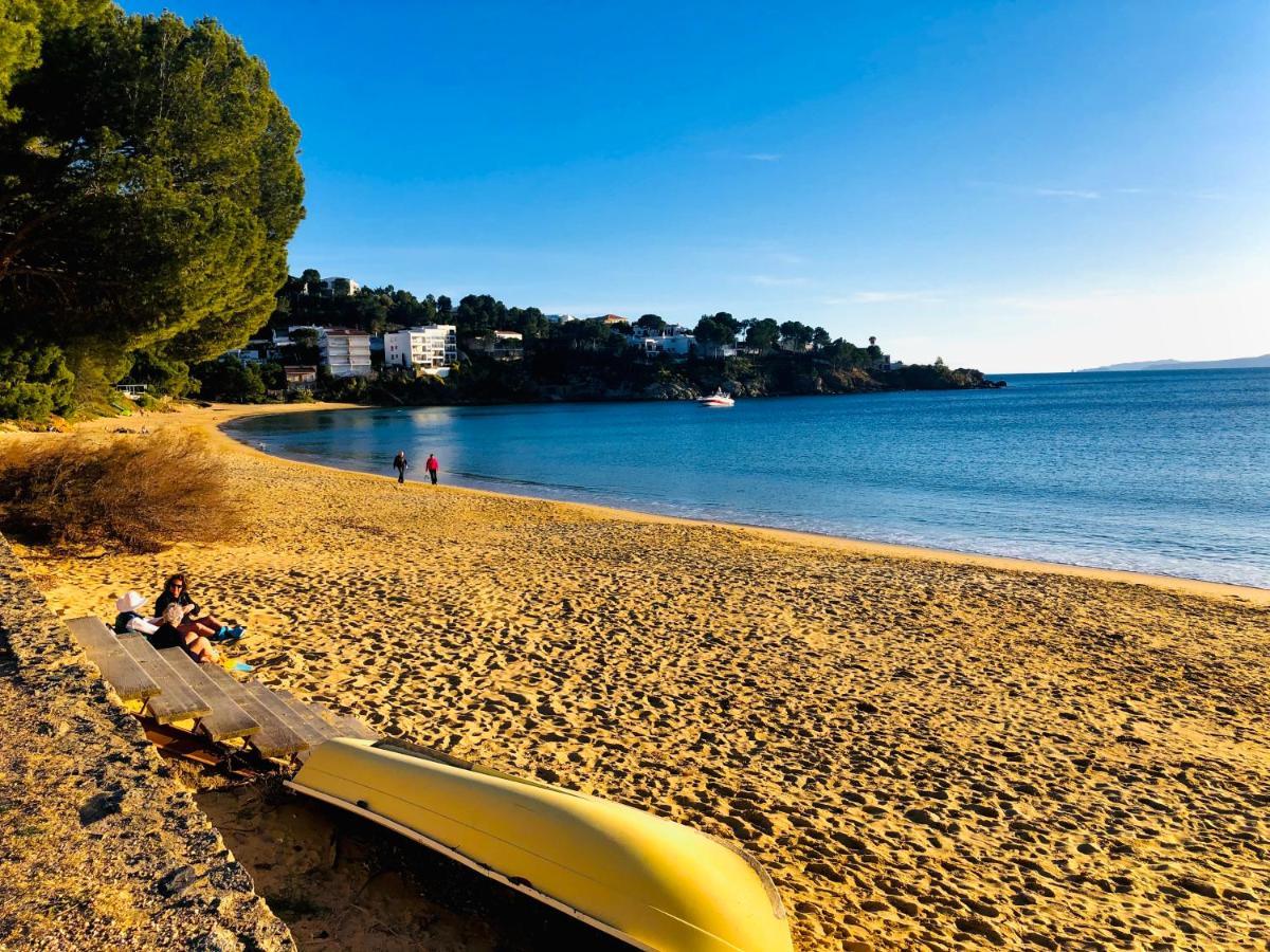 Almadrava Beach Roses Bagian luar foto