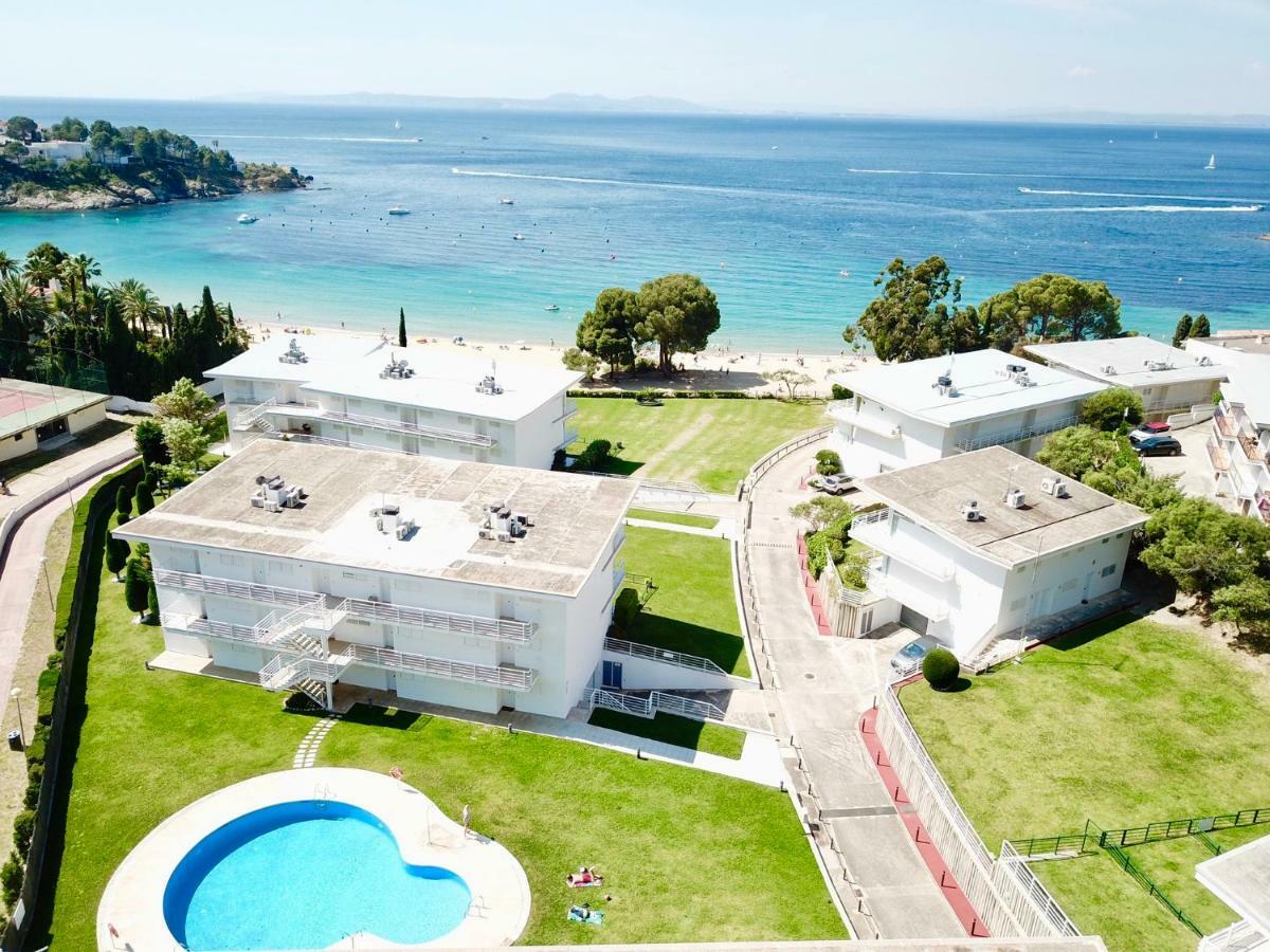 Almadrava Beach Roses Bagian luar foto